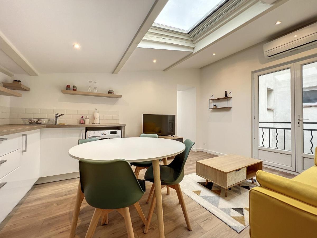 Le Cosy - En Hyper-Centre - Renove Apartment Salon-de-Provence Exterior photo